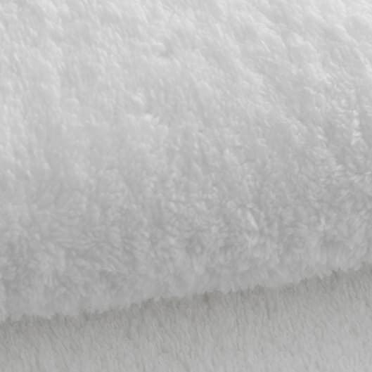 Spray Tan Package at Desert Rose Esthetics- Loose Ends Salon in Moses Lake, WA